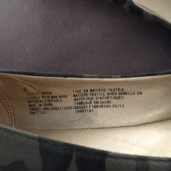 Camo Flats - Picture 2 of 2